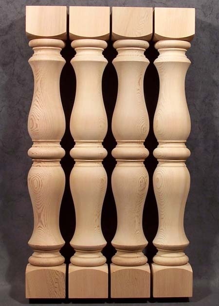 Gedrechselte Tischbeine Holz mit symmetrischem Motiv, TL13