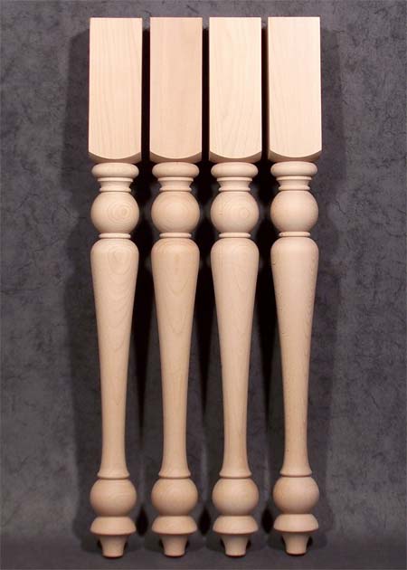 Schmale Tischbeine aus Holz mit Kugeln und charaktervollem unterem Teil, TL49