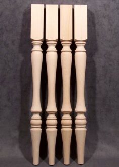 Wunderschöne Tischbeine Holz in besonderer, gedrechselter Form, TL30