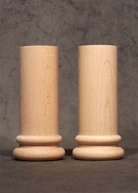 Möbelfüße Holz oben mit Zylinder unten mit gedrechselten Ringen, GM60