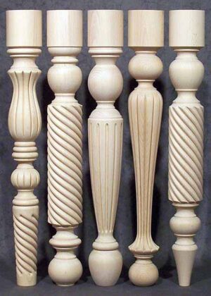 Tischbeine Holz in fünf verschiedenen Ausführungen und mit zylindrischem oberem Teil, TL027